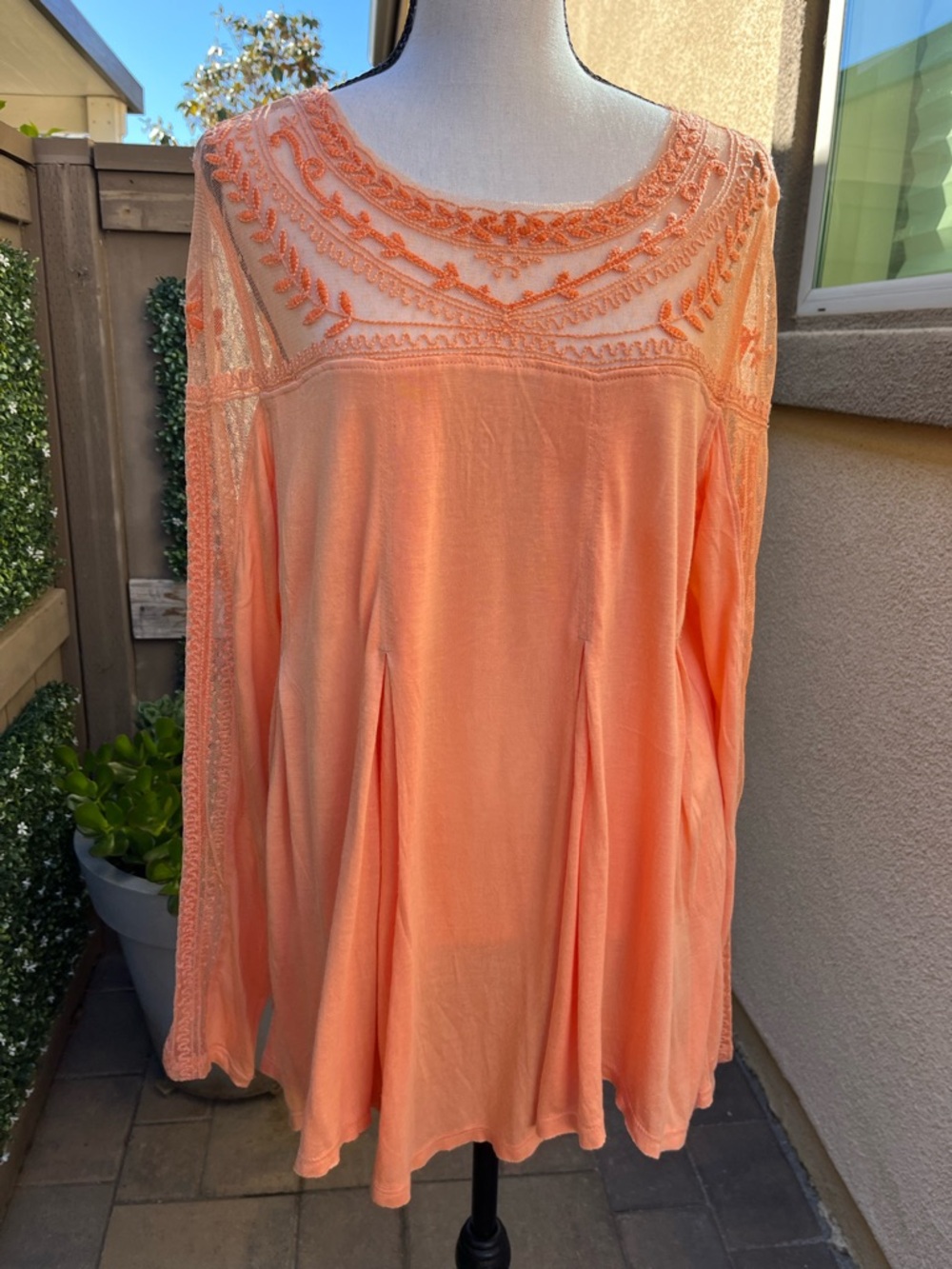 Retro Free People Peach Embroidered Boho Tunic Top 100% ryon - Picture 13 of 15